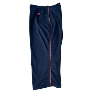 Adidas Activewear Legging cropped Sz M gently used